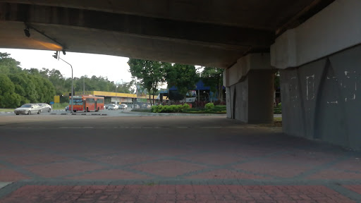 Pasaraya Terus Maju Skudai