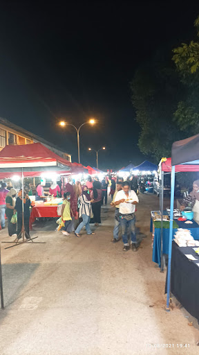 Ayer Hangat Market