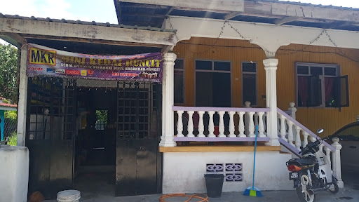 Kedai Runcit Kak Yah & Pok Wi