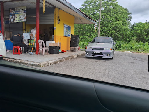 Kedai Santan Segar Ujang De Coconut