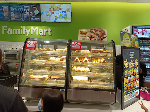 FamilyMart Pusat Perniagaan Putra Raub