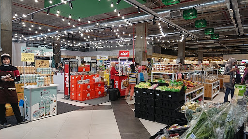 Village Grocer @ Central i-City