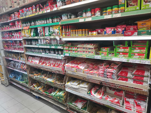 Pasaraya TMG Paka