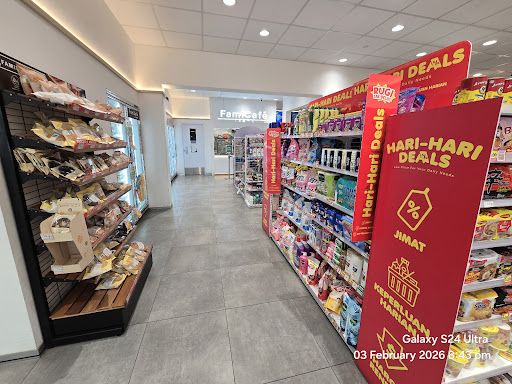 FamilyMart Chukai Kemaman