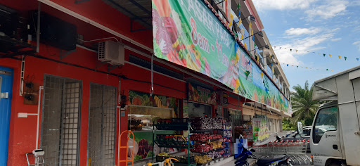 Pasaraya Megamart Segamat Bukit Siput